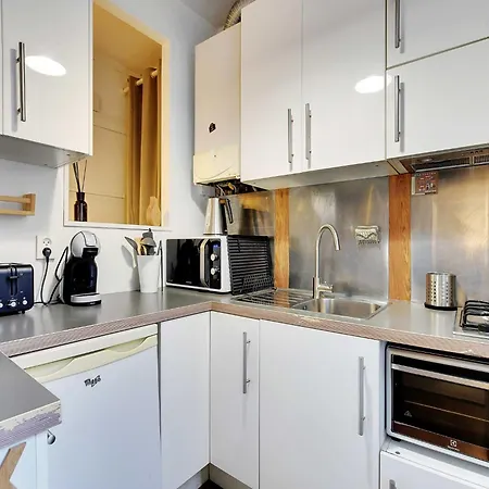 Superb 1bdr 2p 15th Convention アパート